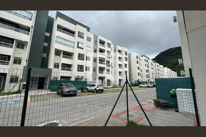 Ground-floor 67 m² apartment with private garden — photo 4