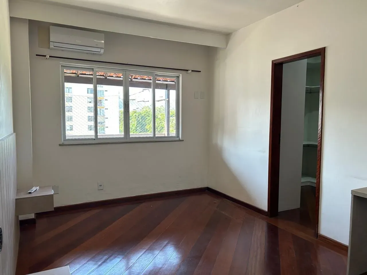 Unfurnished apartment with 3 bedrooms and 5 bathrooms — photo 5