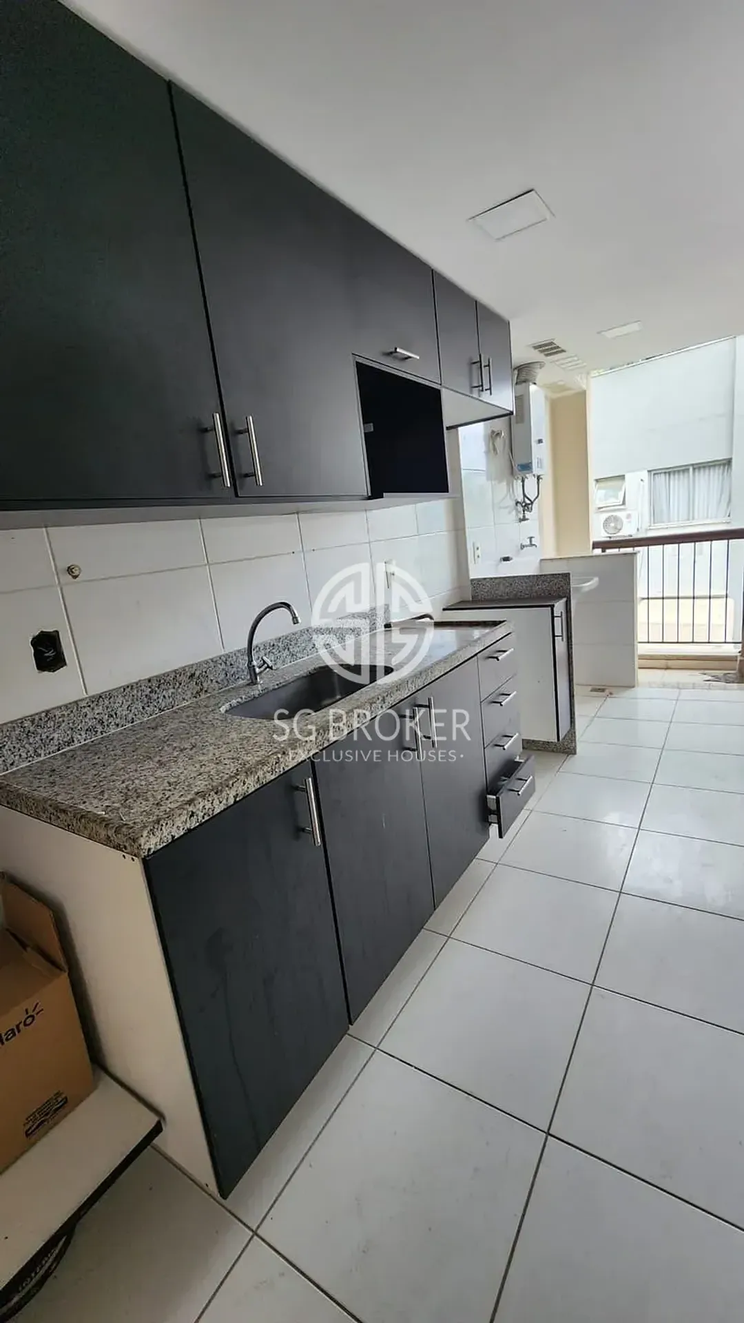 3-bedroom apartment with a washing machine in Rio de Janeiro — photo 24