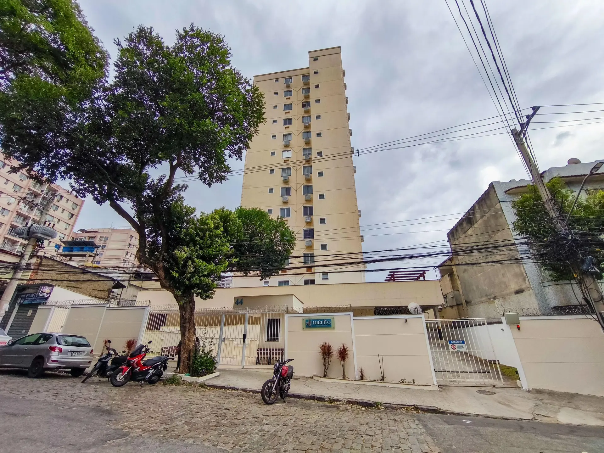 Apartamento de 2 quartos em condomínio com piscina — photo 53