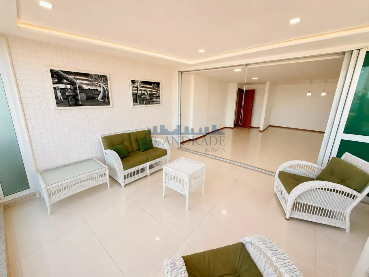 3-bedroom apartment with 3 baths and 2 parking spots — photo 7