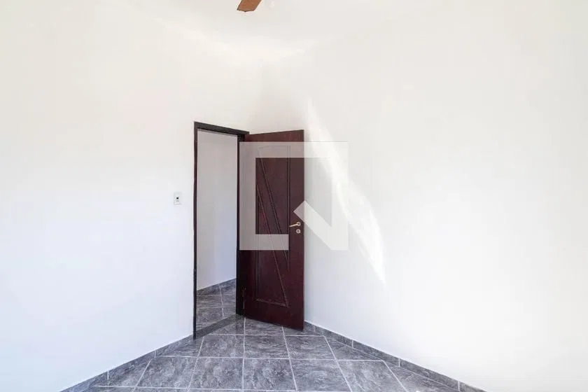 Rental house with 3 bedrooms and private garden — photo 14