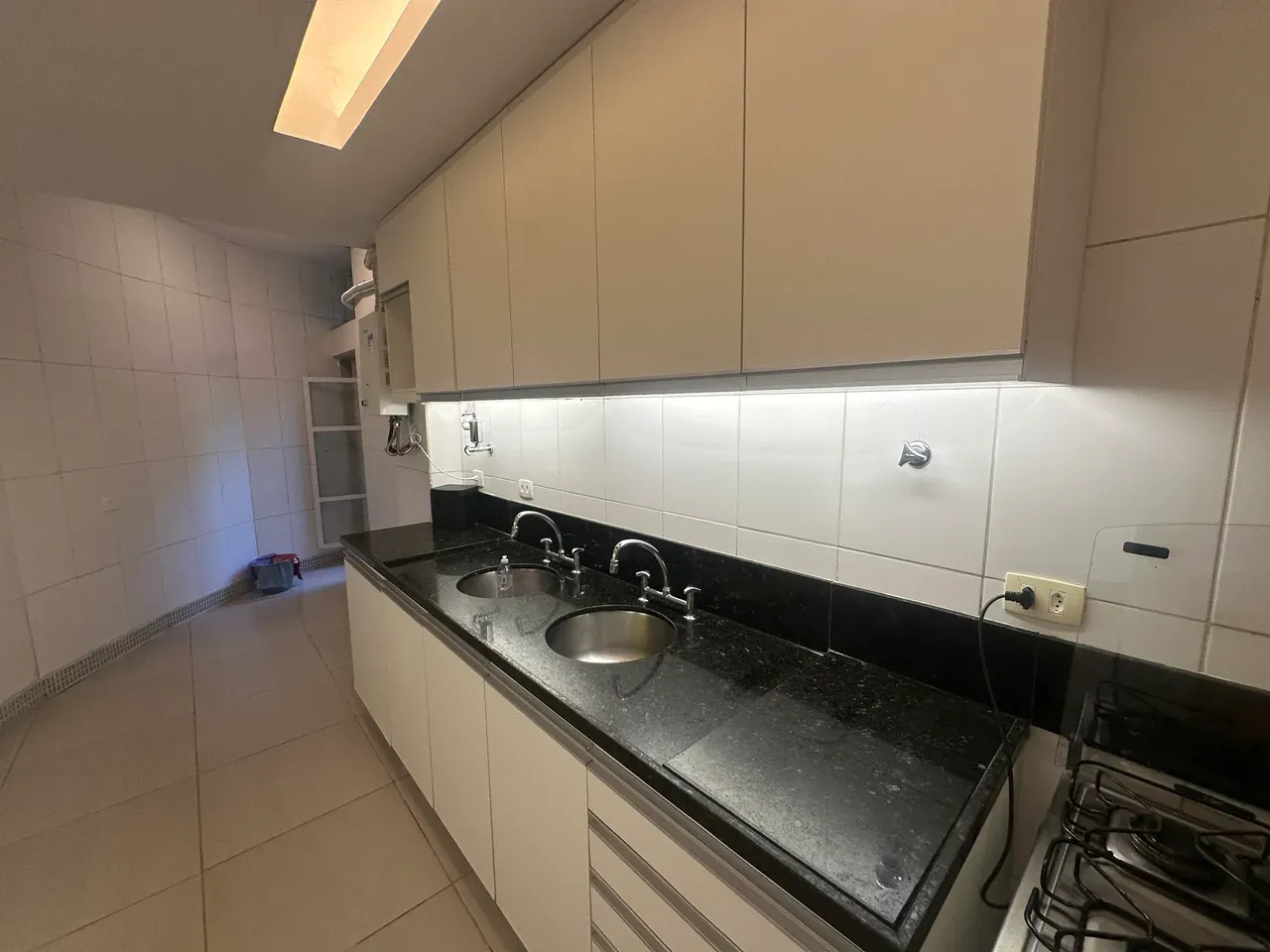 Квартира 233 м² з пральною машиною та видом на гори — photo 29