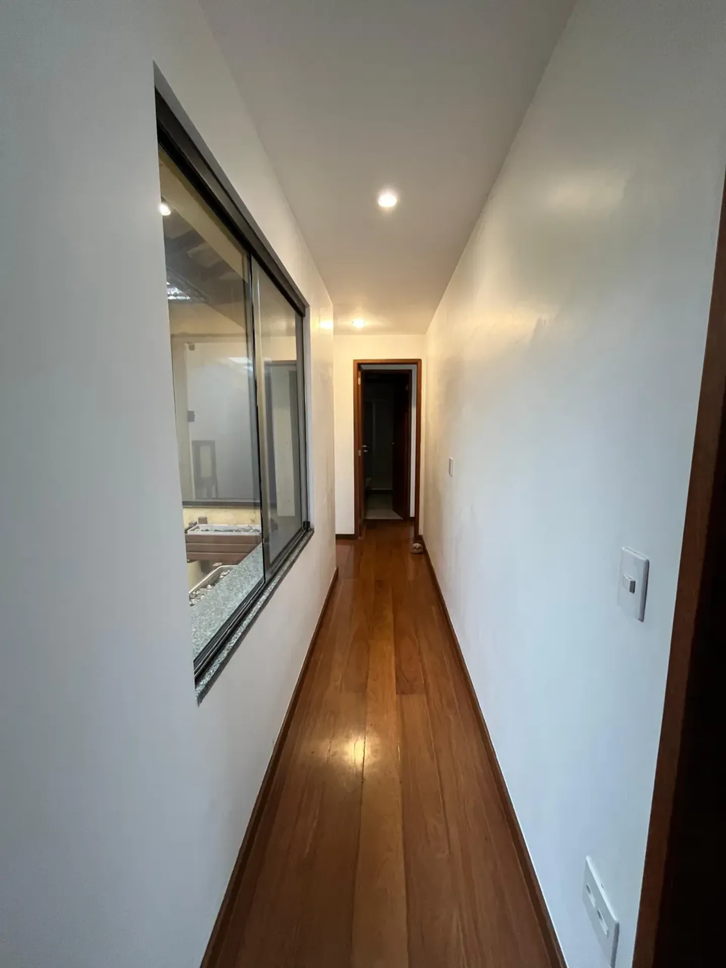 Duplex house with 4 en-suite bedrooms and balcony grill — photo 32