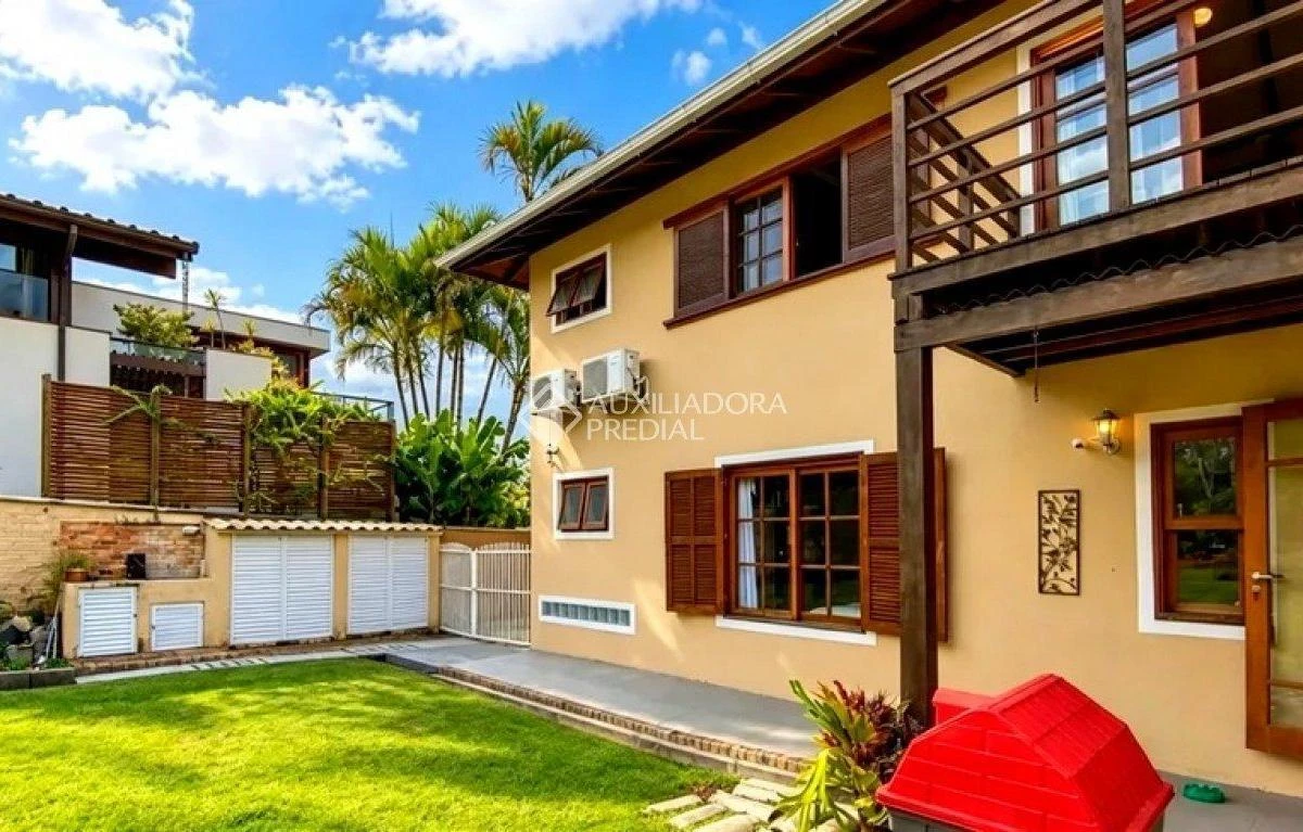 Furnished house, 240 m², with a dishwasher — photo 23