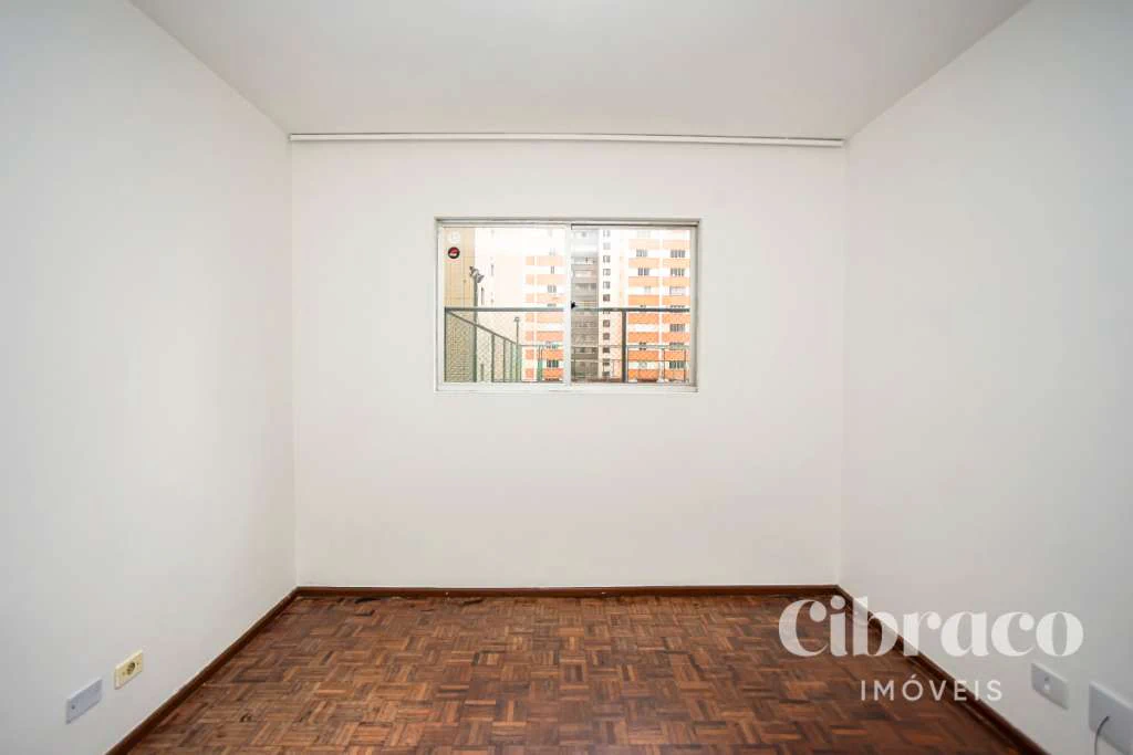 Квартира 45 м² без меблів з 1 спальнею — photo 2