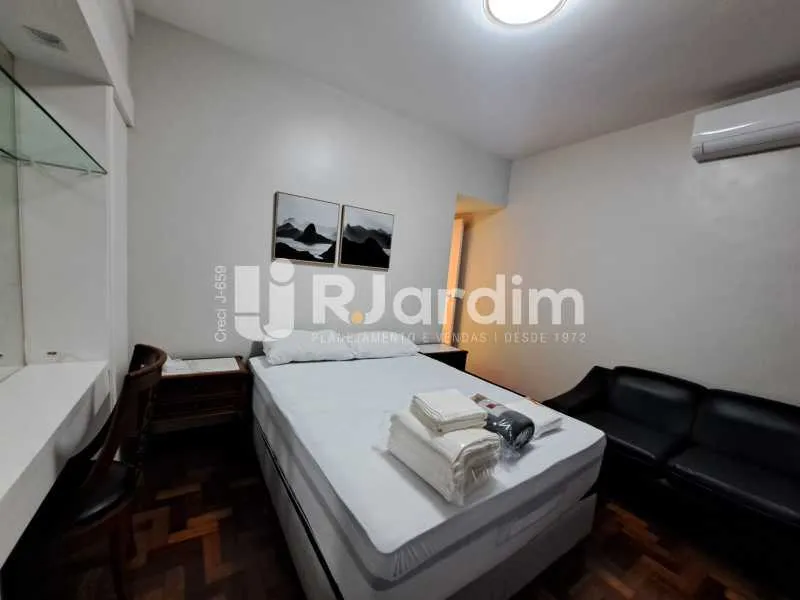 Furnished 4-bedroom apartment with 4 baths, 133 m² — photo 11