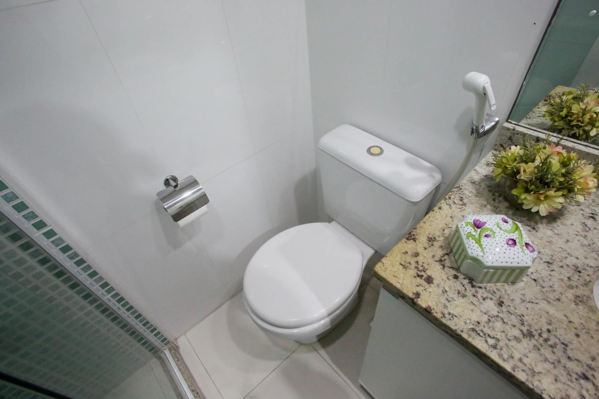 Apartamento mobiliado com 4 quartos e varanda — photo 10