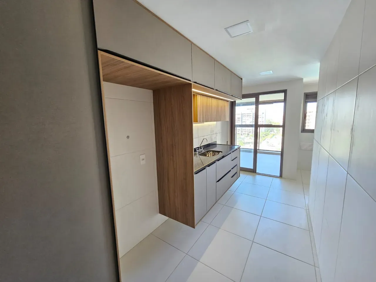 Apartamento de 156 m² com 4 quartos e 5 banheiros — photo 25