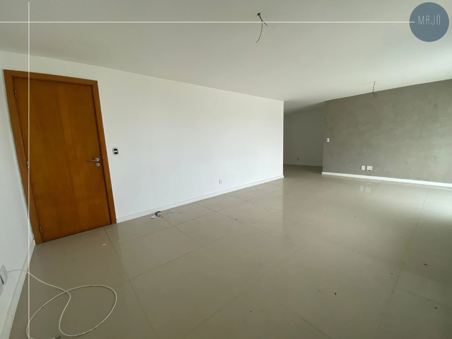 4-bedroom apartment with a mountain view in Rio de Janeiro — photo 26