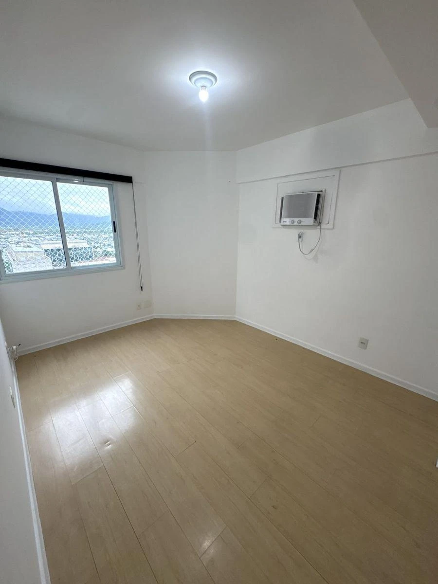 Ванна та 3 спальні: квартира 112 м² — photo 36