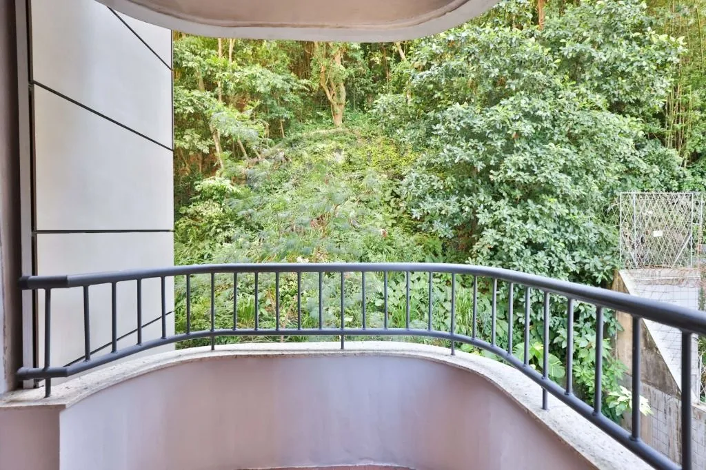 3-bedroom apartment with 2 baths and 125 m² floor area — photo 37