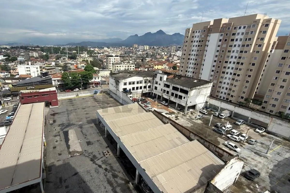 2-bedroom 40 m² apartment with a balcony on the 10th floor — photo 26
