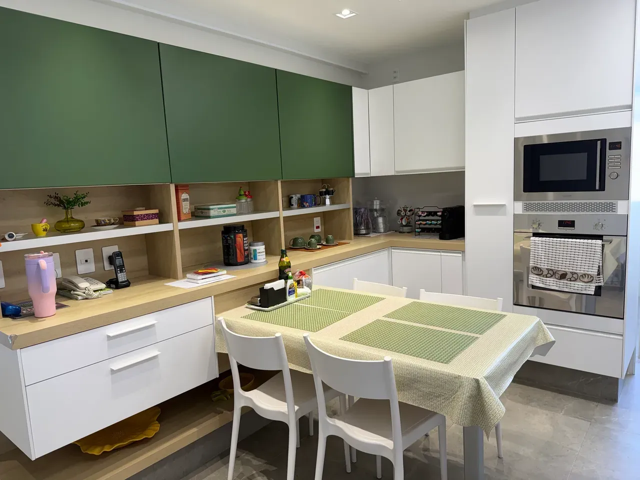 Apartamento mobiliado com 3 quartos e varanda — photo 23