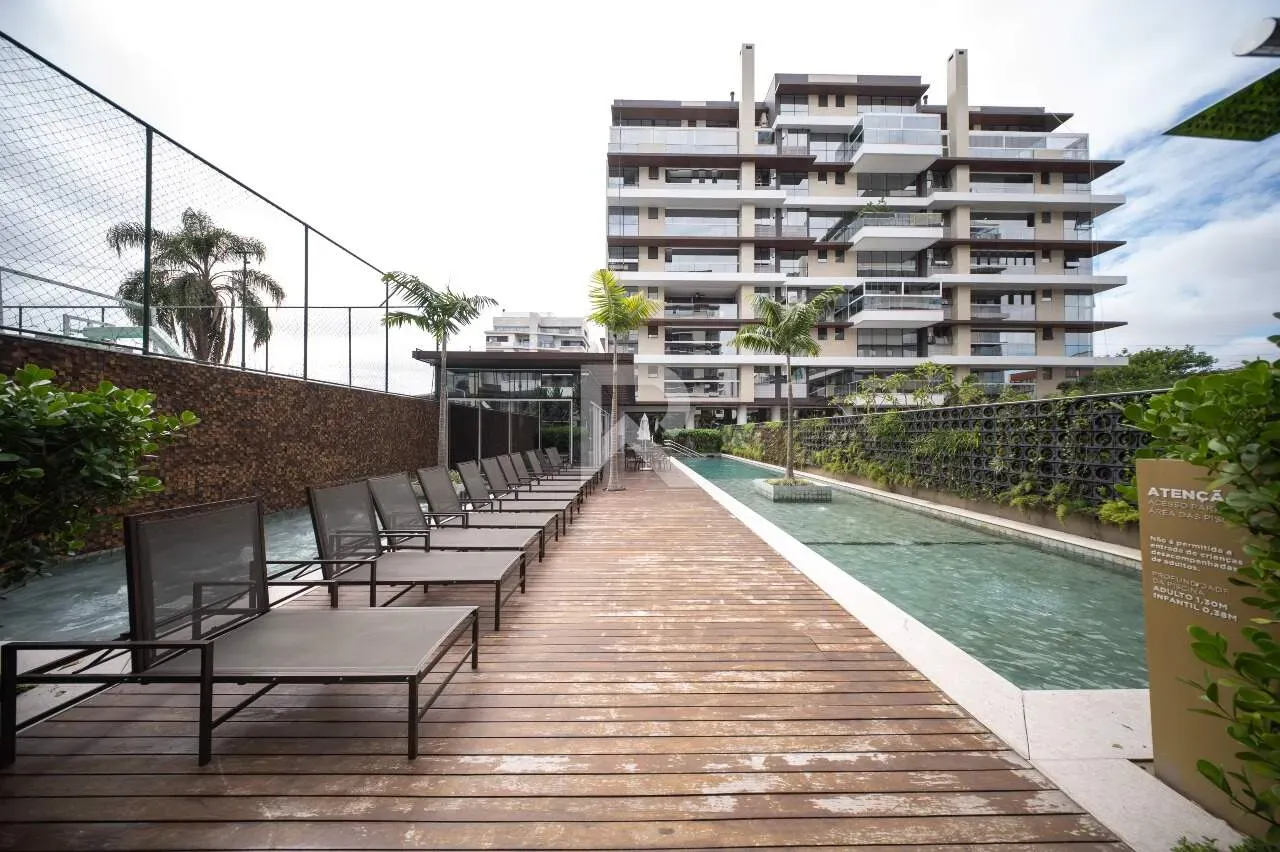 Apartamento mobiliado com 3 suítes e 130 m² — photo 27