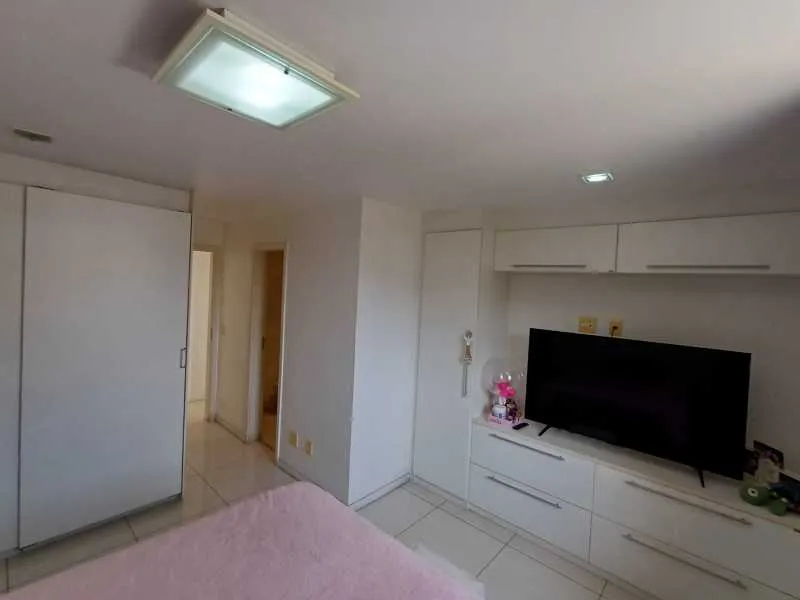 Furnished apartment with 3 bedrooms and 4 bathrooms — photo 9