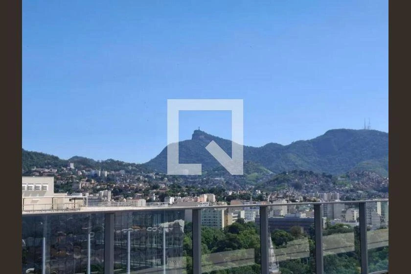 1-bedroom apartment with balcony and 38 m² — photo 17