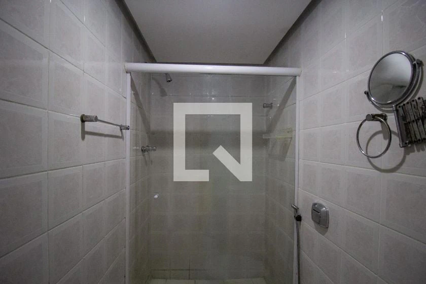 200 m² apartment with 3 bedrooms and 2 parking spaces — photo 21