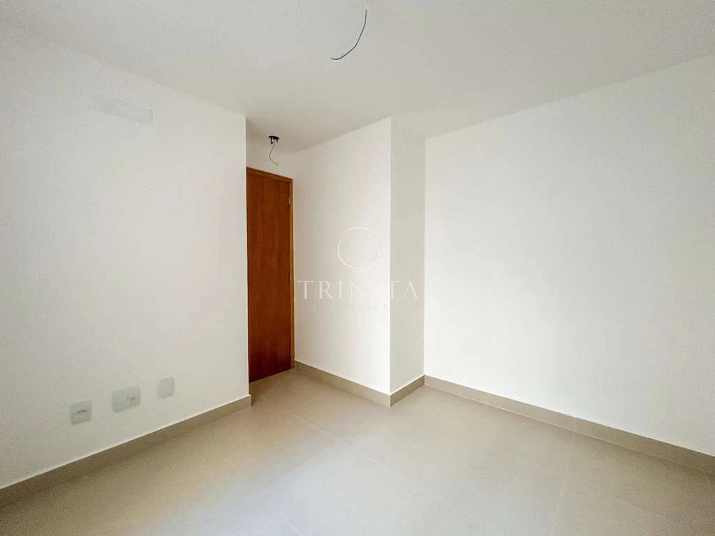 3-bedroom apartment with a gourmet balcony — photo 18