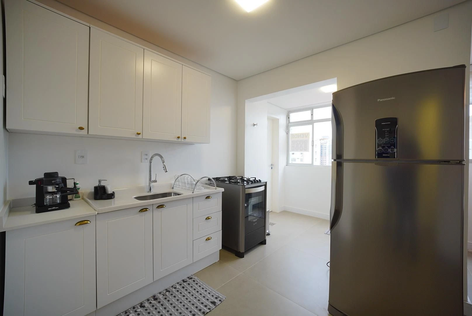 2-bedroom apartment with a washing machine in Florianópolis — photo 13