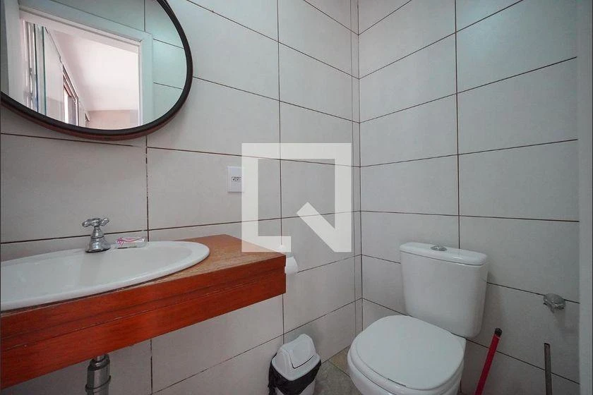 Furnished house with 4 bedrooms and 209 m², 3 bathrooms — photo 33