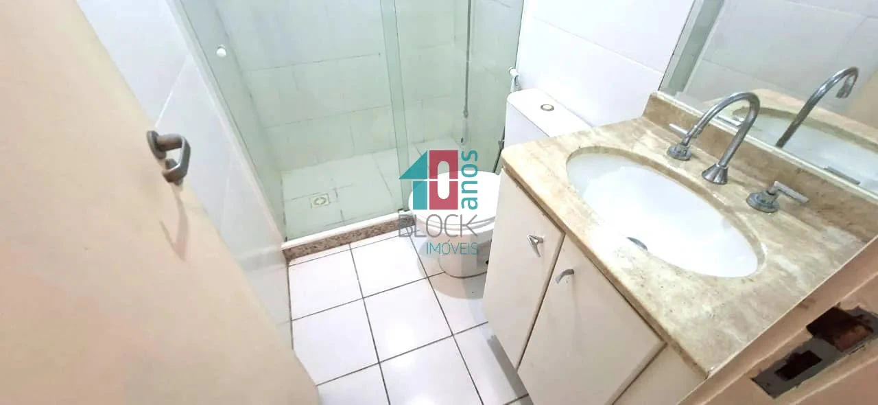 Unfurnished duplex apartment with 2 en-suite bedrooms — photo 25