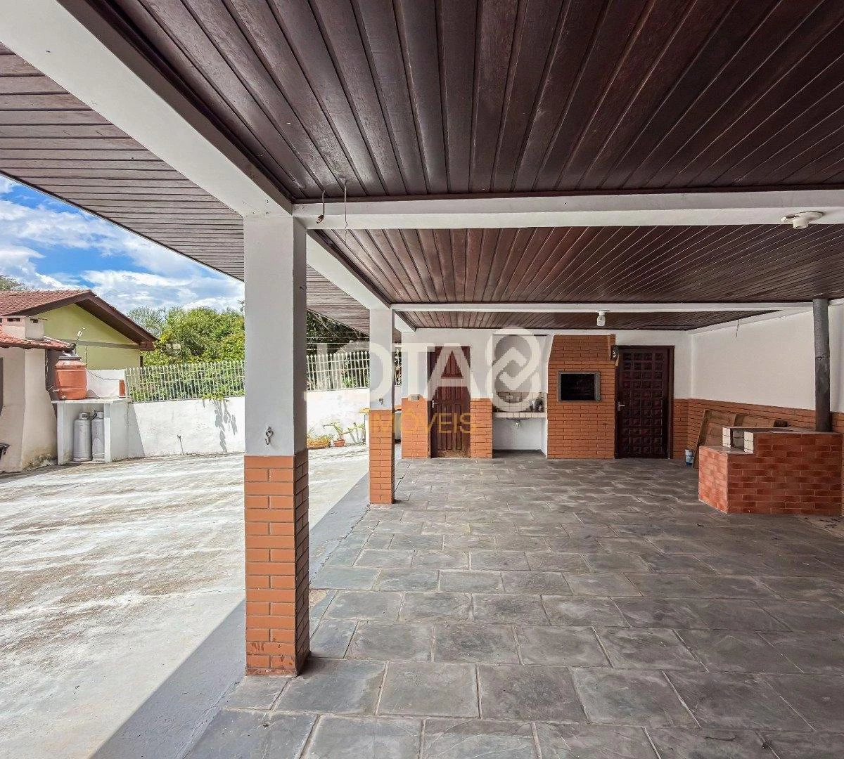 Ванна та 3 спальні: будинок 300 м² — photo 30