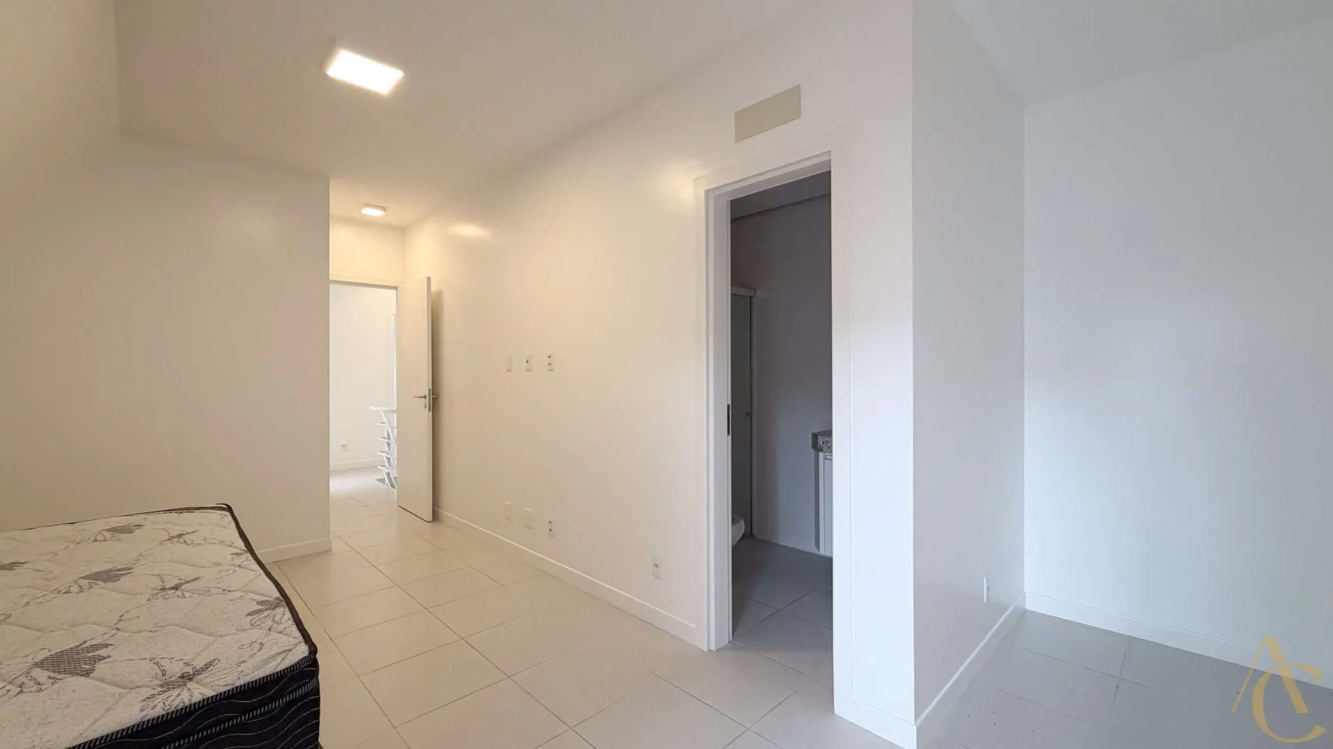 Квартира с 3 спальнями и 115 м², есть суита — photo 31