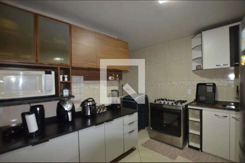 Furnished apartment with 2 bedrooms and a balcony — photo 7