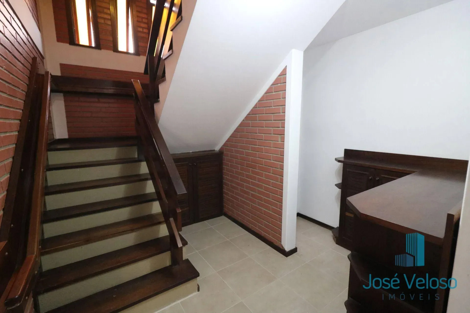House, 315 m², with a home office — photo 45