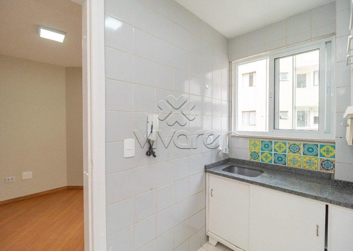 Apartment, 33 m², with a glass-enclosed balcony — photo 2