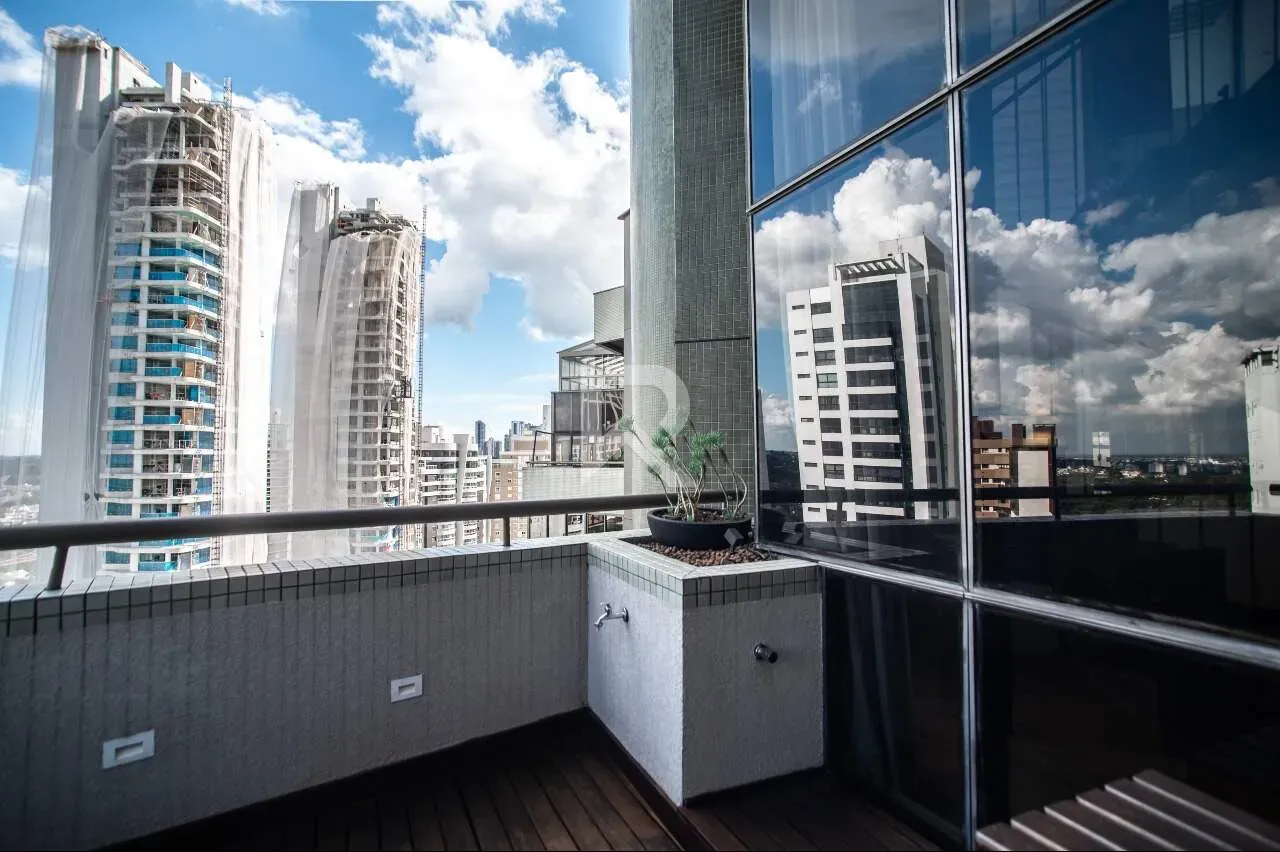 Apartment with 4 bedrooms, 3 en-suites and 463 m² — photo 6