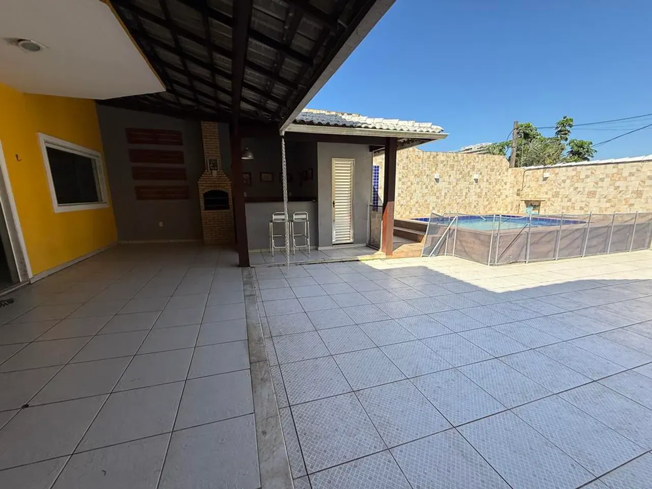 Duplex house with 4 bedrooms and 5 bathrooms — photo 2