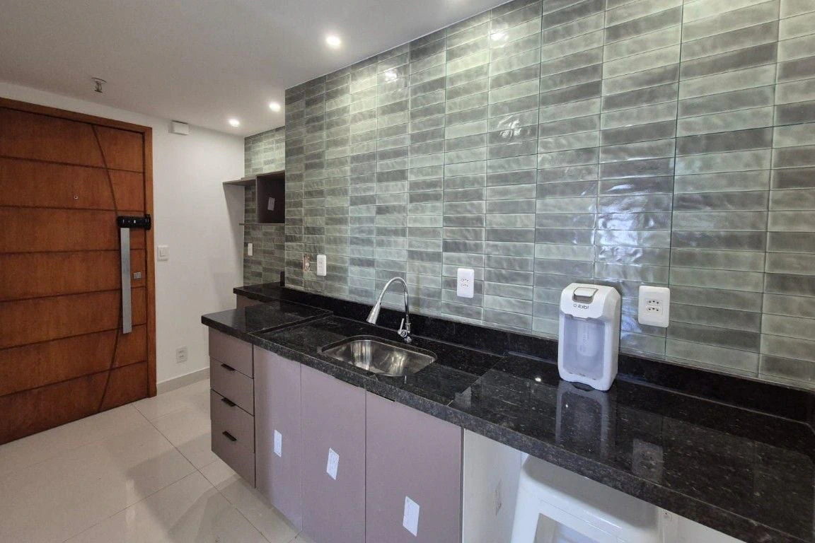 Apartamento de 1 quarto e 37 m² — photo 2