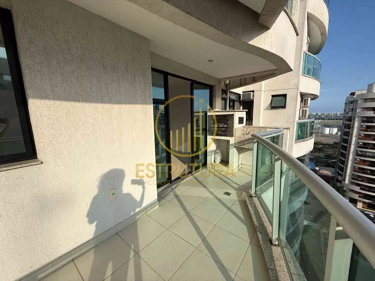 Rental apartment with 2 bedrooms and a balcony — photo 7