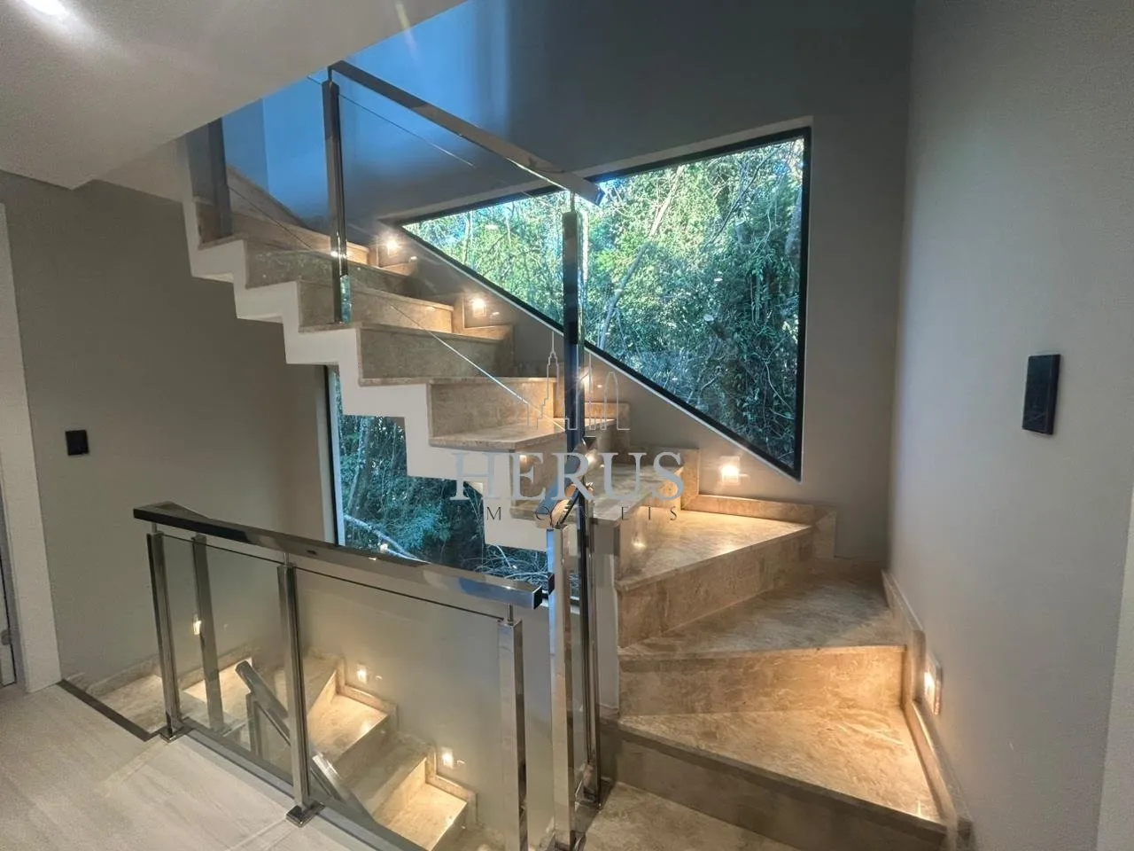 Casa mobiliada em condomínio com 3 suítes e 191 m² — photo 21