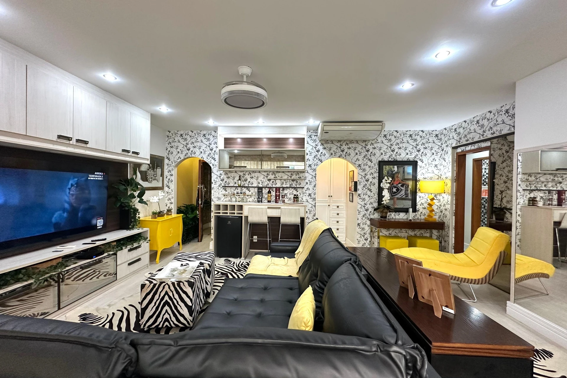 3-bedroom apartment with a home office in Rio de Janeiro — photo 18