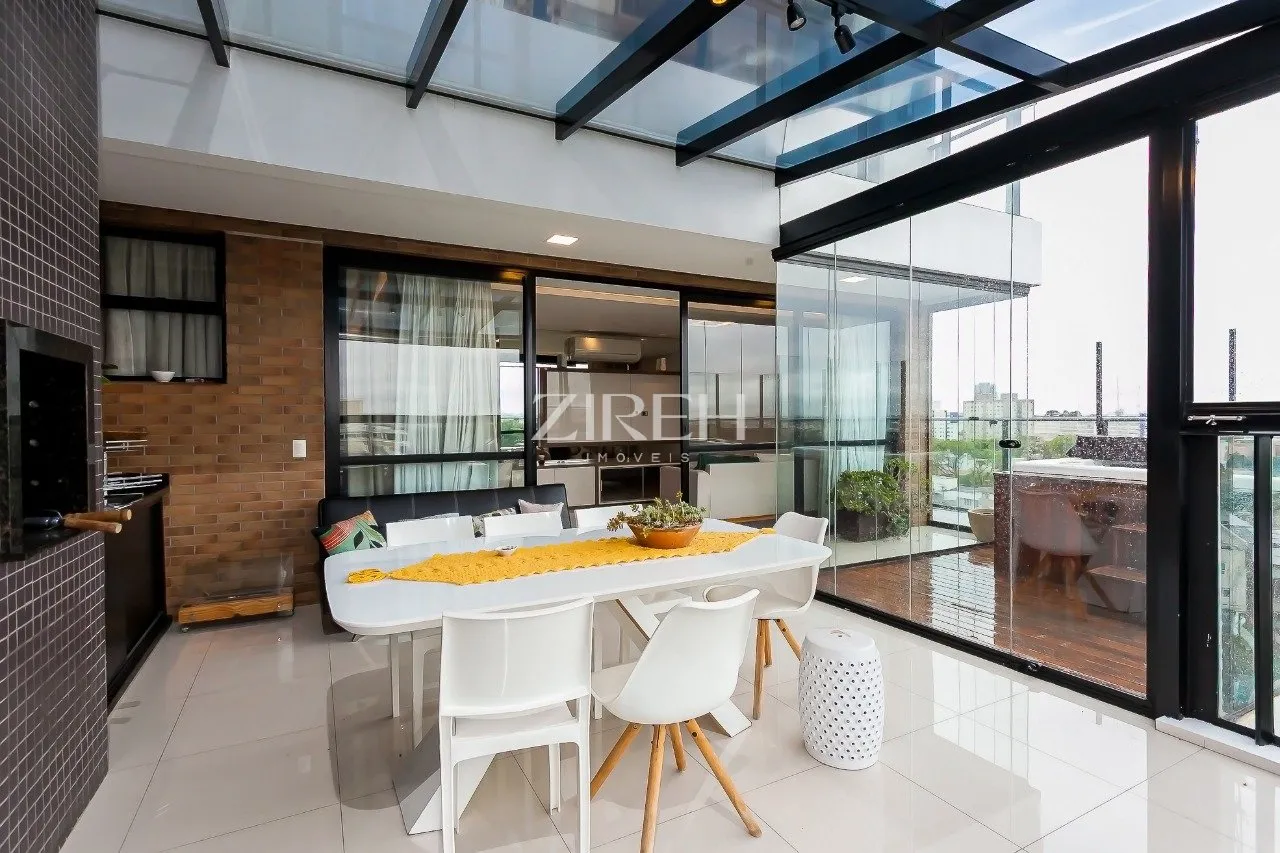 3-bedroom apartment in a building with a gym — photo 19