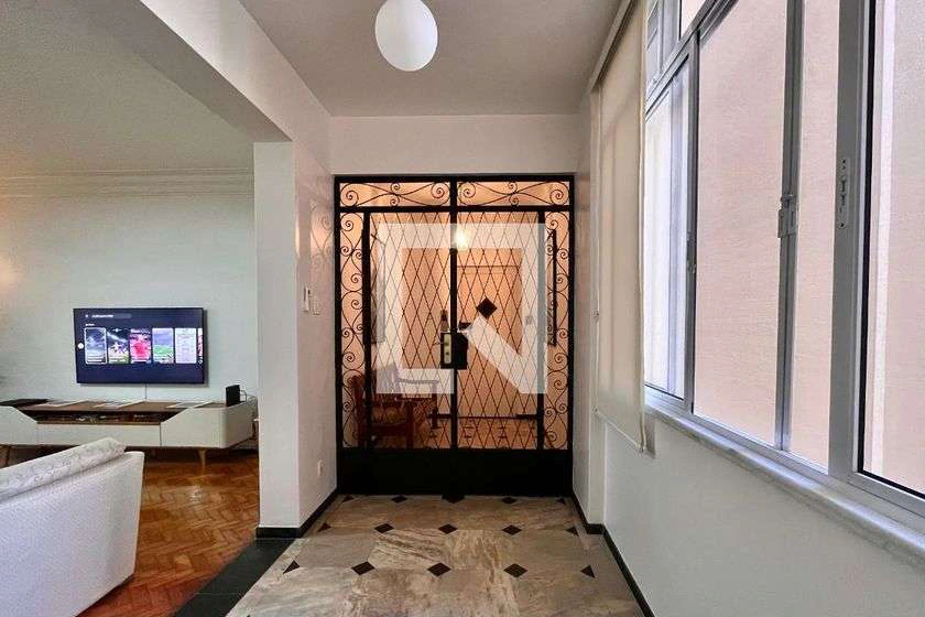 3-bedroom apartment with 301 m² and no parking — photo 18