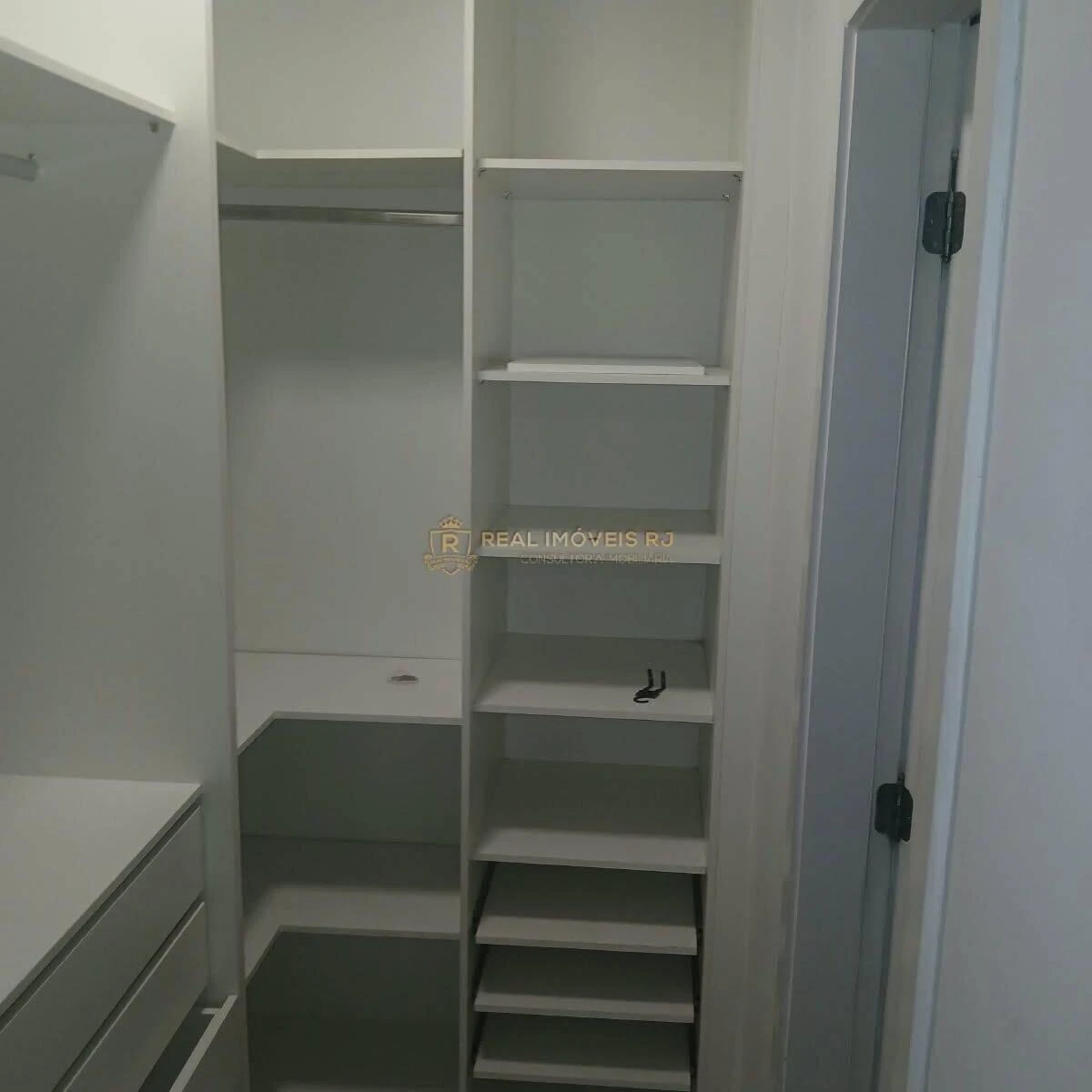3-bedroom apartment in a building with a sauna — photo 20