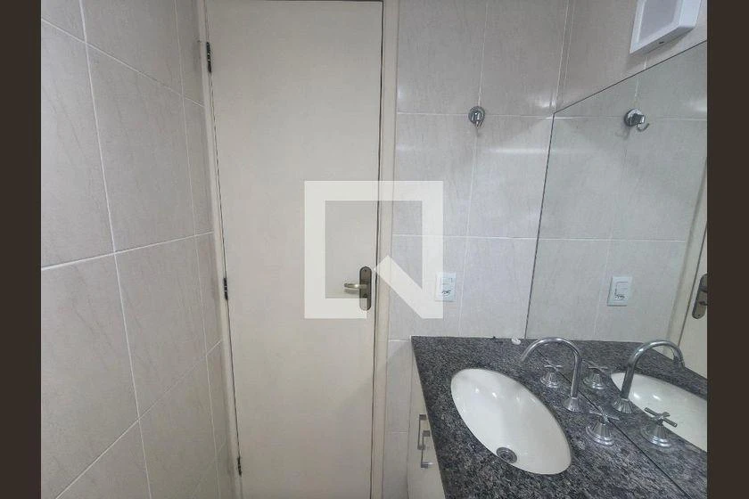 3-bedroom apartment, 1 with its own bathroom, 89 m² — photo 46