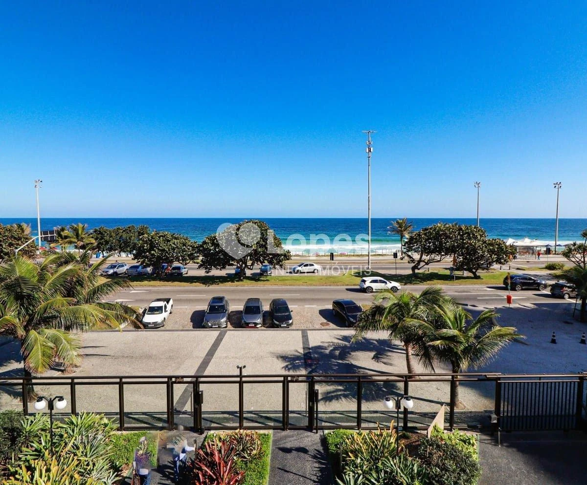 Water view in a 2-bedroom apartment, 73 m² — photo 30