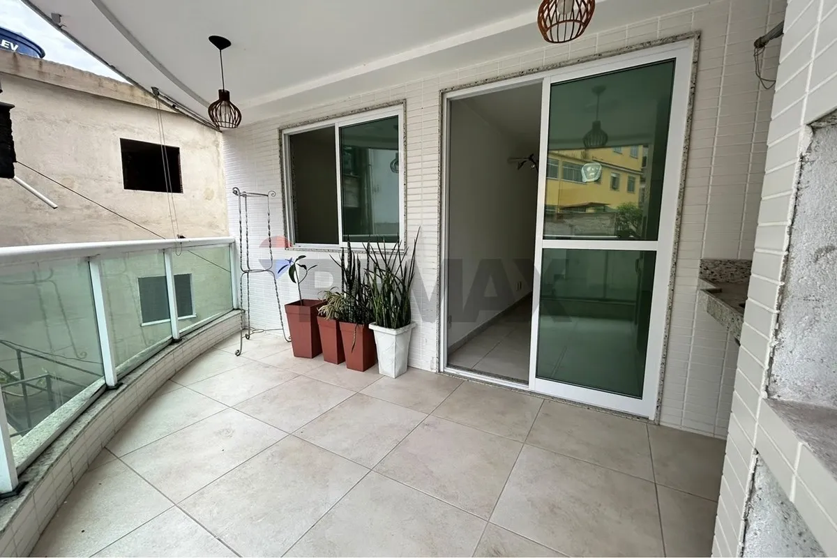 Apartment on the 2nd floor with a grill on the balcony — photo 4