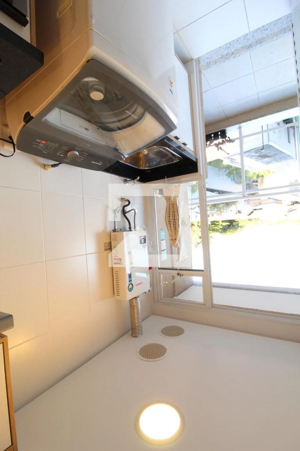 Собственный бассейн и 2 спальни: квартира 64 м² — photo 43