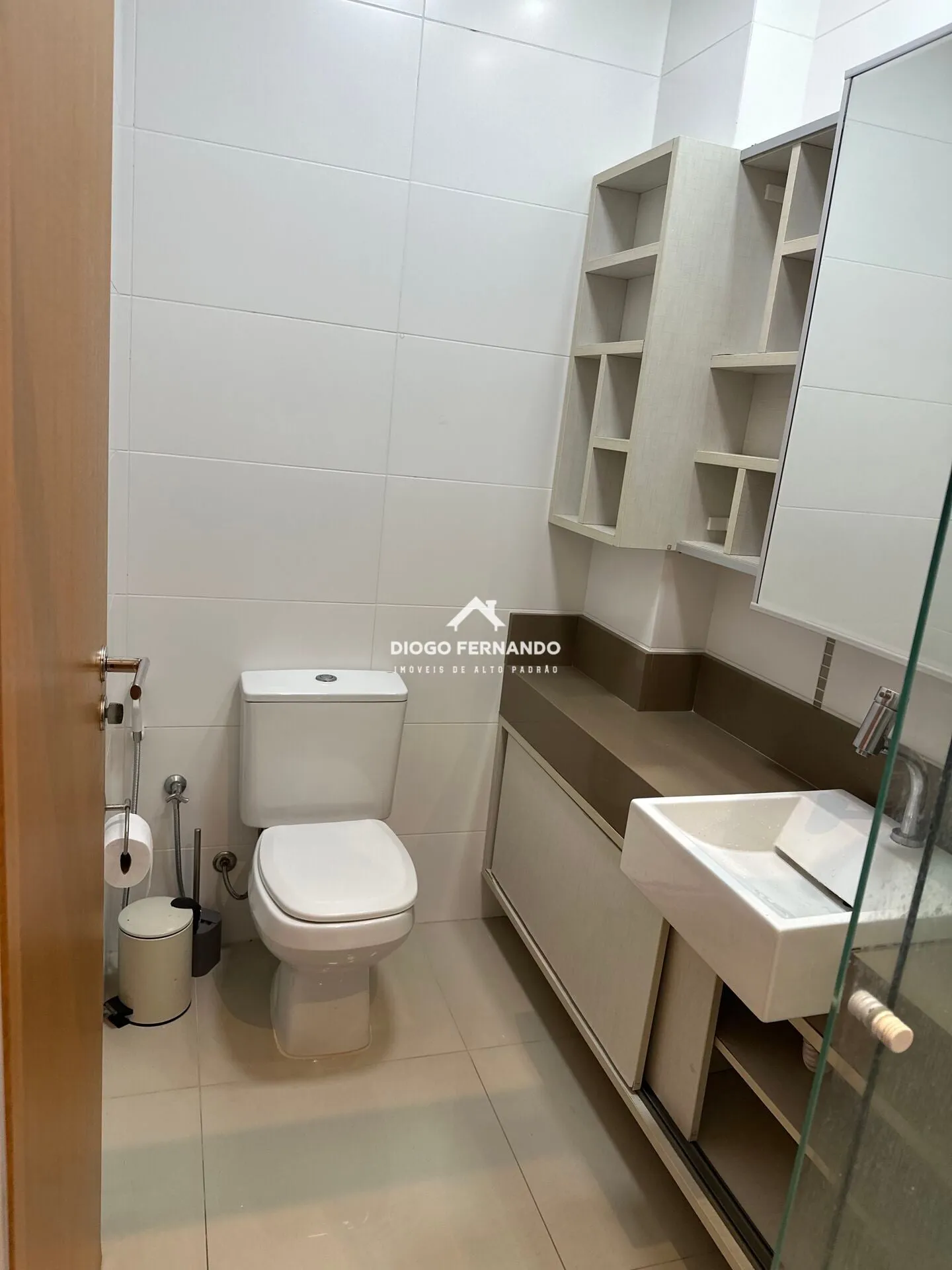 2-bedroom apartment with a glass-enclosed balcony — photo 34