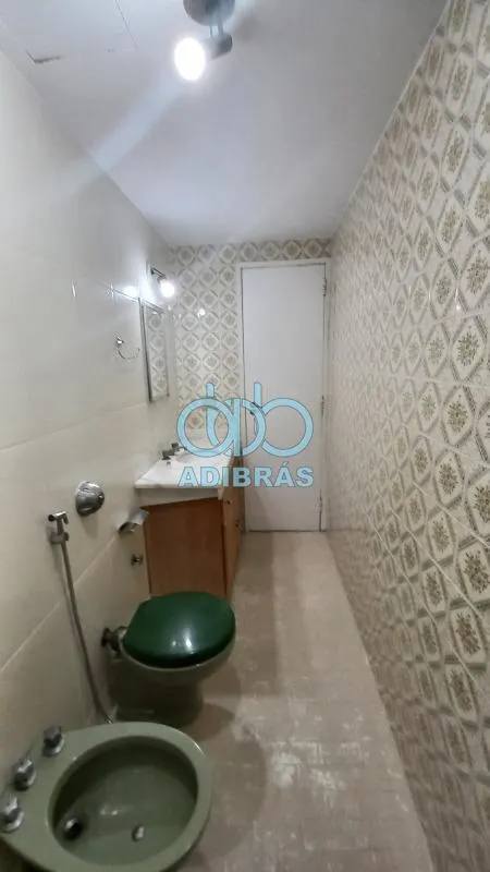 Apartamento com piso de madeira ou laminado, Tijuca — photo 11