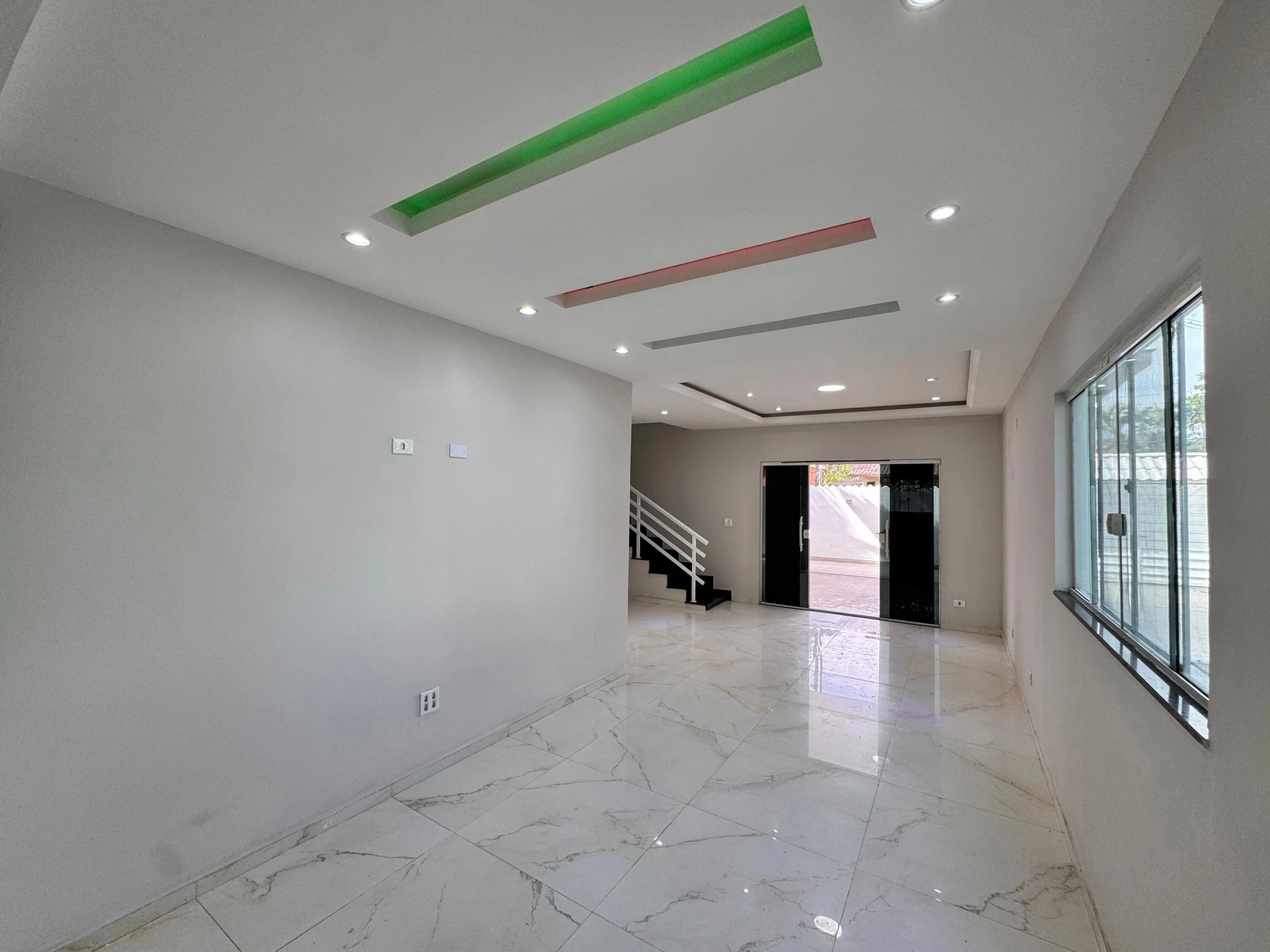 3-bedroom house with a walk-in closet in Rio de Janeiro — photo 17
