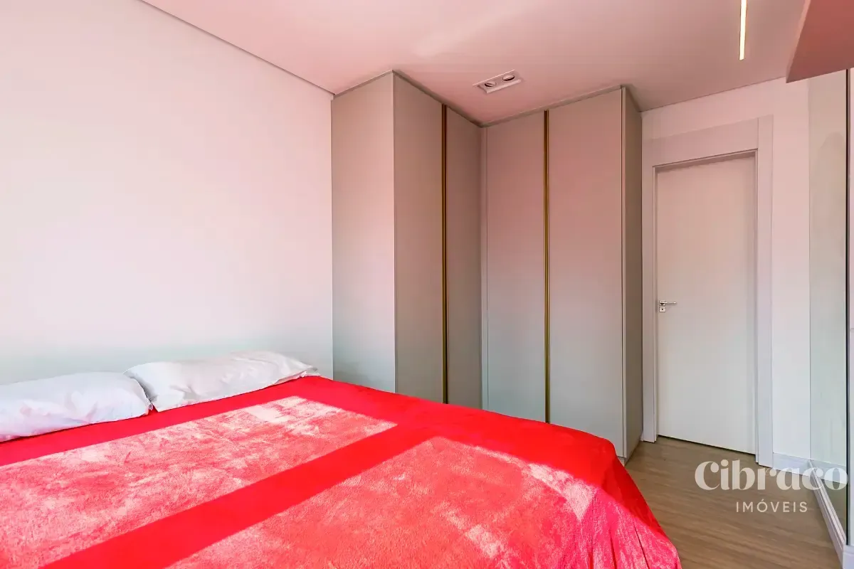 110 m² apartment with 2 bedrooms and a balcony — photo 17