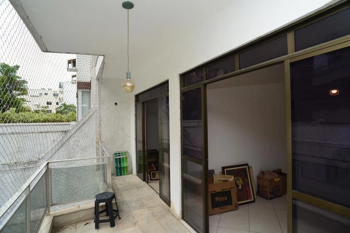 Rental apartment with 3 bedrooms and a balcony — photo 8