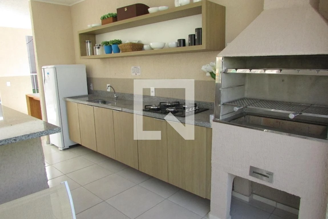 Apartamento amueblado con 2 dormitorios y cocina abierta — photo 7
